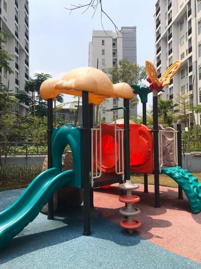Scientia Residences By Taslim Gading Serpong Exterior photo